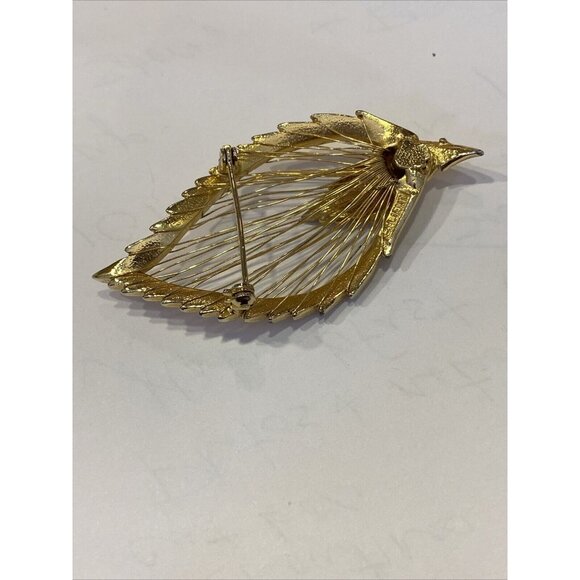 M. J. Ent. Filigree Feather Leaf Pin / Brooch Harp Gold Toned Signed - Picture 2 of 7
